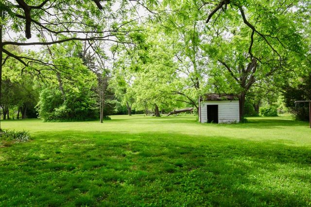 751 W 73rd Avenue, Merrillville, IN 46410