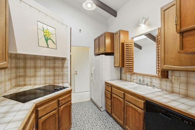 23725 Determine Lane, Monterey, CA 93940