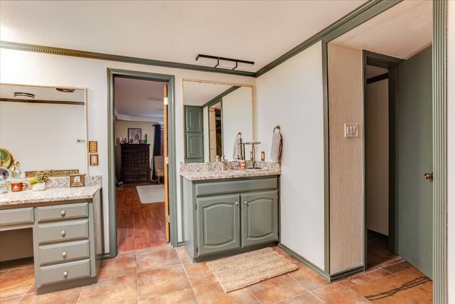1459 Warrington Court, Fort Worth, TX 76112