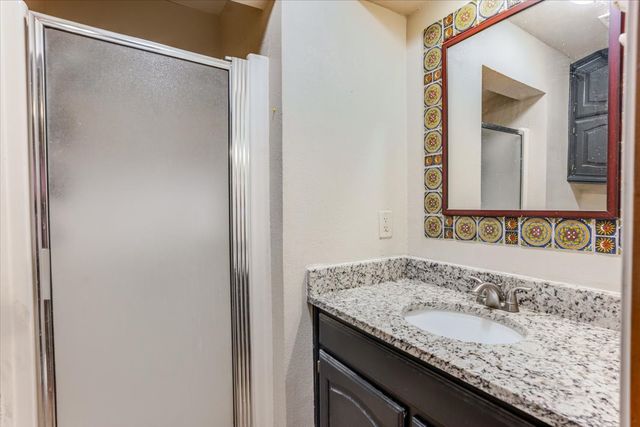 1459 Warrington Court, Fort Worth, TX 76112