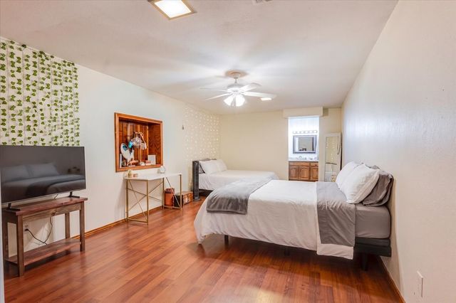 1459 Warrington Court, Fort Worth, TX 76112