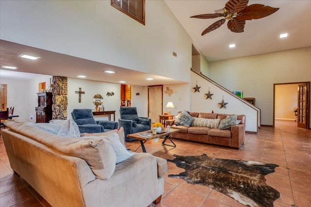 1459 Warrington Court, Fort Worth, TX 76112