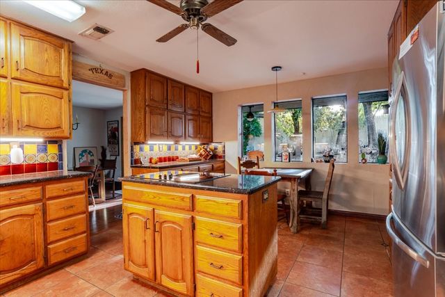 1459 Warrington Court, Fort Worth, TX 76112