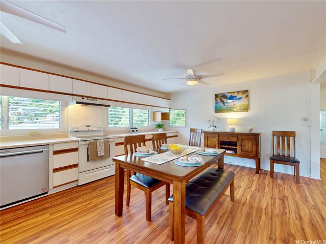 240 Puiwa Road, Honolulu, HI 96817