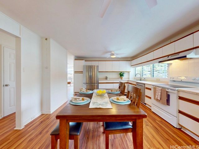 240 Puiwa Road, Honolulu, HI 96817