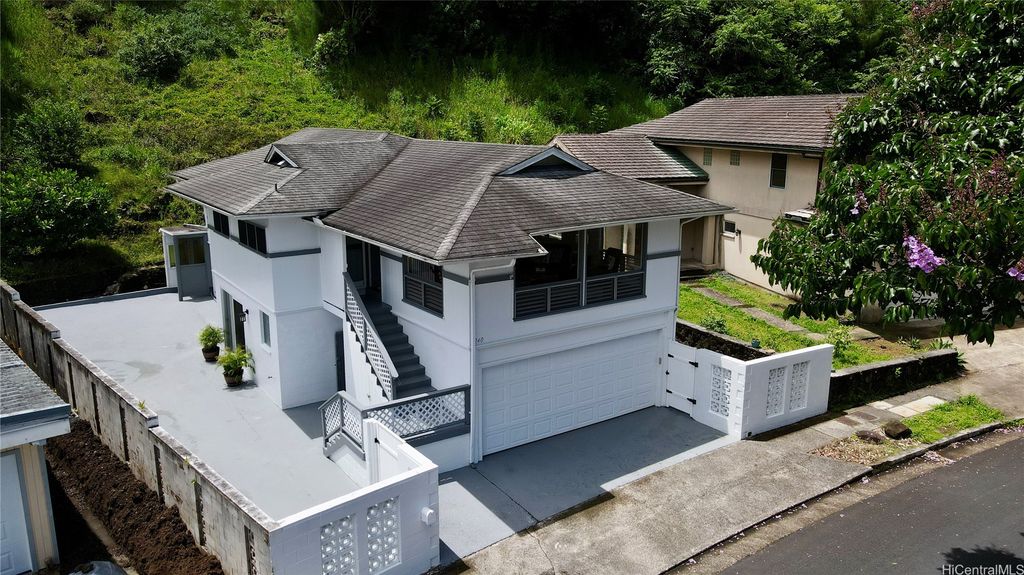 240 Puiwa Road, Honolulu, HI 96817