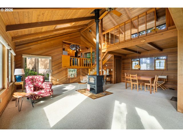 2430 CAPE MEARES Loop, Oceanside, OR 97134