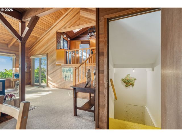 2430 CAPE MEARES Loop, Oceanside, OR 97134