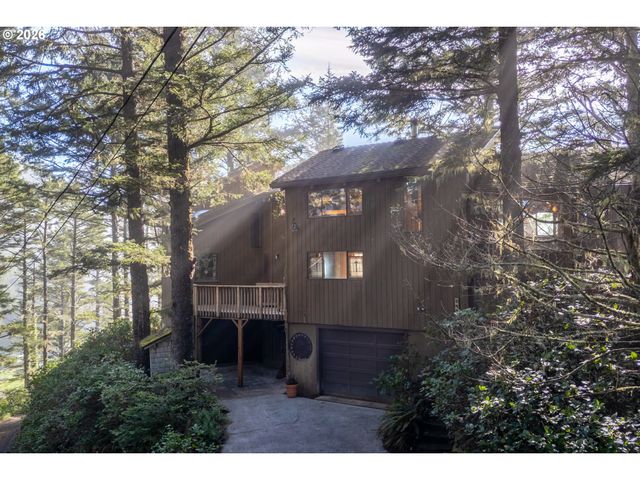 2430 CAPE MEARES Loop, Oceanside, OR 97134