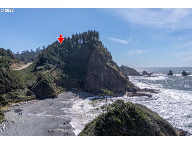 2430 CAPE MEARES Loop, Oceanside, OR 97134