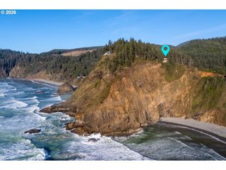 2430 CAPE MEARES Loop, Oceanside, OR 97134