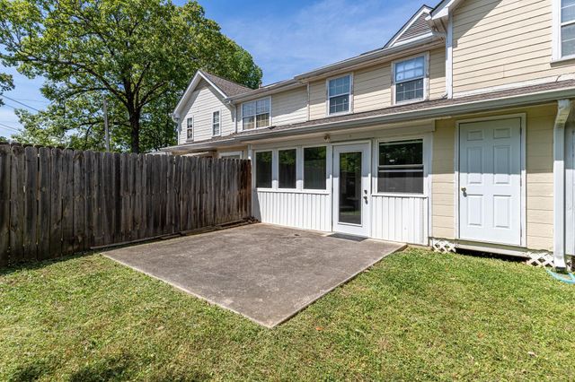 6802 French Quarter Court, Hixson, TN 37343