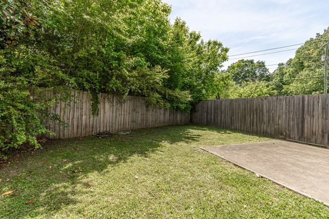 6802 French Quarter Court, Hixson, TN 37343