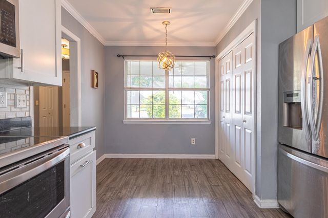 6802 French Quarter Court, Hixson, TN 37343