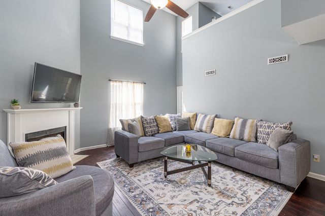 6802 French Quarter Court, Hixson, TN 37343
