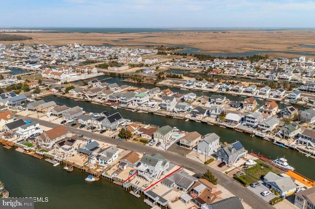 128 S LONGBOAT DR, Tuckerton, NJ 08087