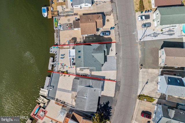 128 S LONGBOAT DR, Tuckerton, NJ 08087