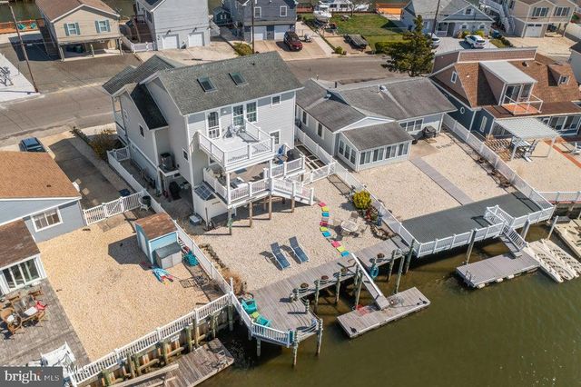 128 S LONGBOAT DR, Tuckerton, NJ 08087