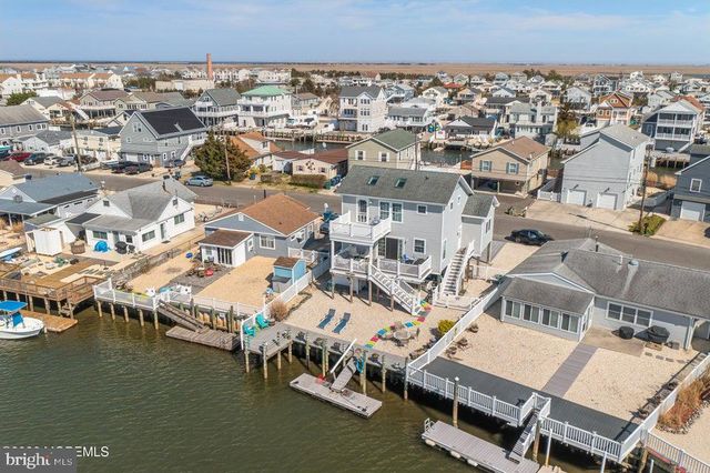 128 S LONGBOAT DR, Tuckerton, NJ 08087