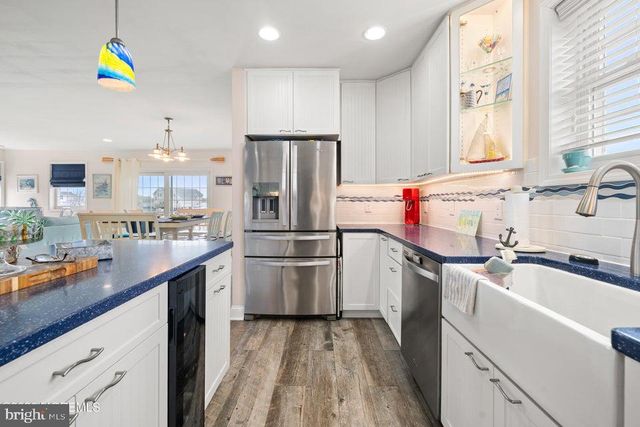 128 S LONGBOAT DR, Tuckerton, NJ 08087