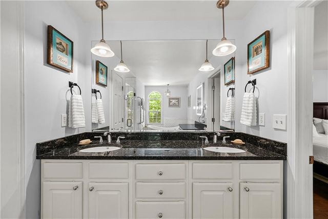 2320 Brownstone Court NE, Marietta, GA 30062