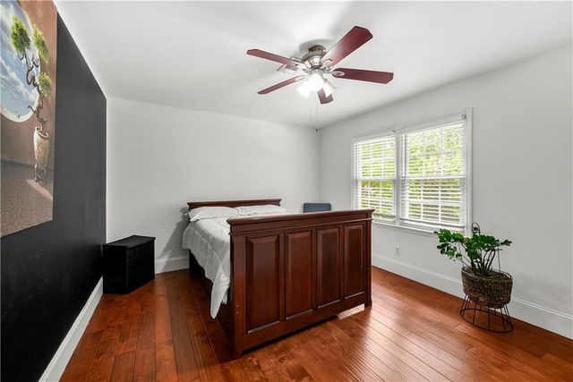 2320 Brownstone Court NE, Marietta, GA 30062