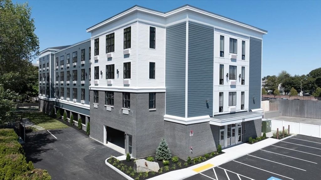 21 Totman Street 203, Quincy, MA 02169