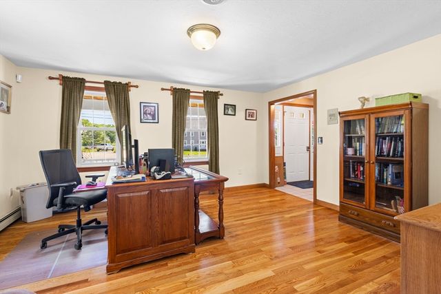 4 Jacob Way, Attleboro, MA 02703