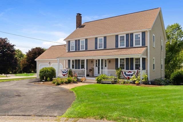 4 Jacob Way, Attleboro, MA 02703
