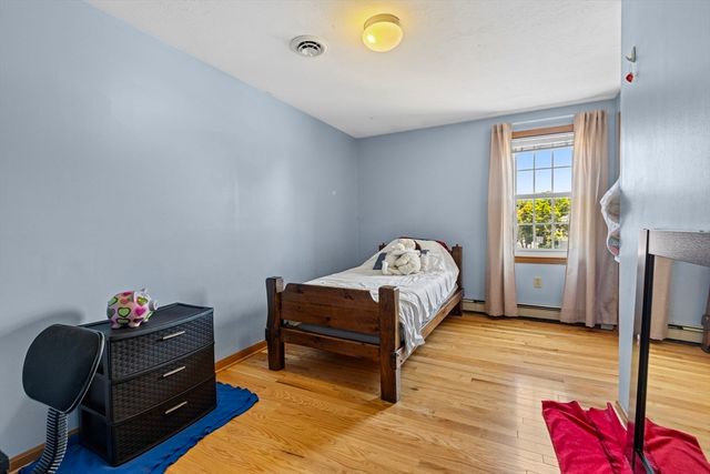 4 Jacob Way, Attleboro, MA 02703