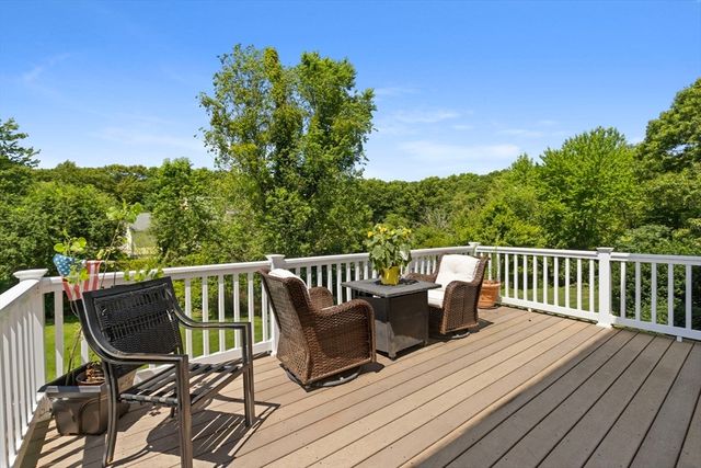 4 Jacob Way, Attleboro, MA 02703