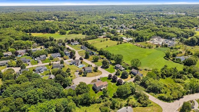 4 Jacob Way, Attleboro, MA 02703