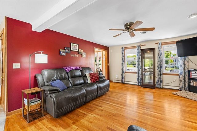 4 Jacob Way, Attleboro, MA 02703