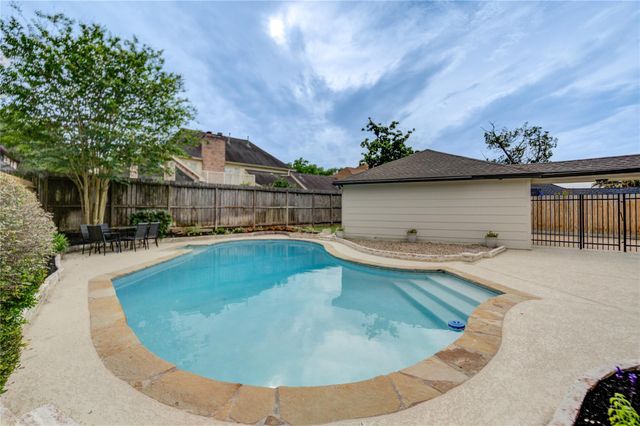 1406 Rustic Knolls Drive, Katy, TX 77450