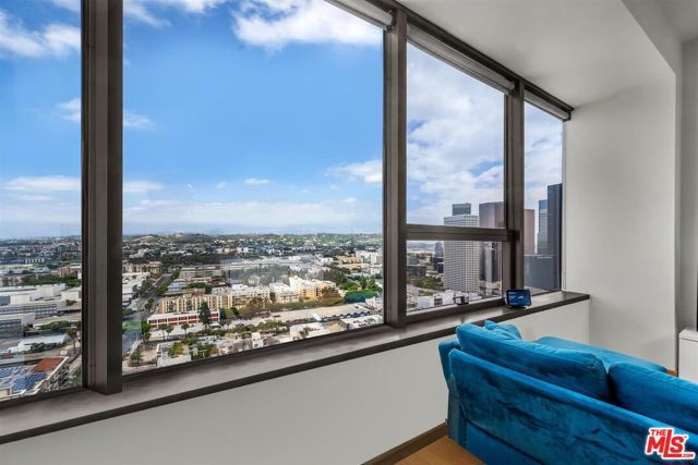 1100 Wilshire Boulevard 2605, Los Angeles, CA 90017