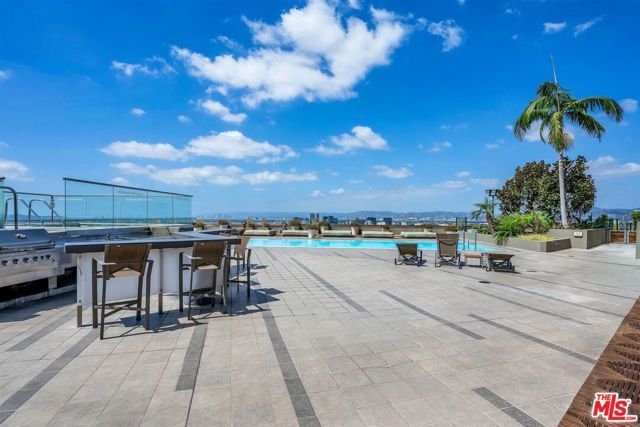 1100 Wilshire Boulevard 2605, Los Angeles, CA 90017