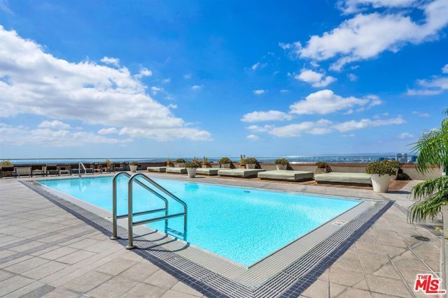 1100 Wilshire Boulevard 2605, Los Angeles, CA 90017