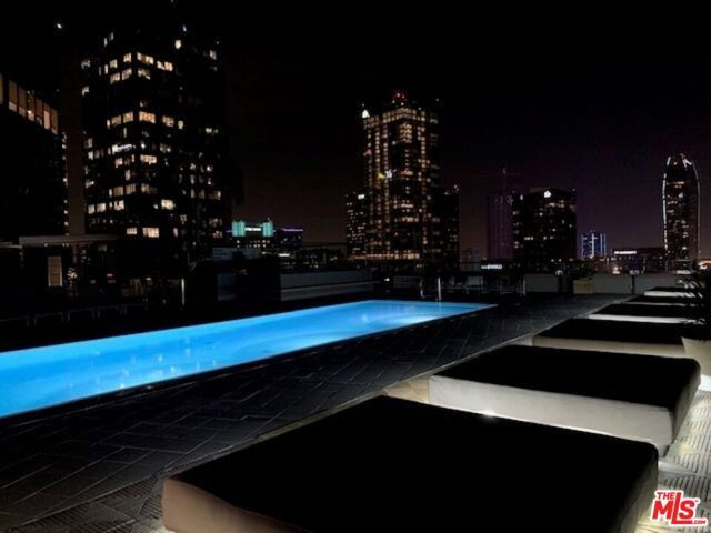 1100 Wilshire Boulevard 2605, Los Angeles, CA 90017