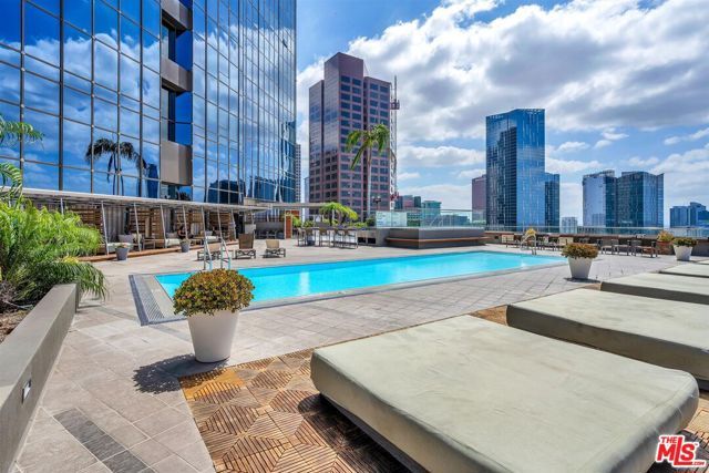1100 Wilshire Boulevard 2605, Los Angeles, CA 90017