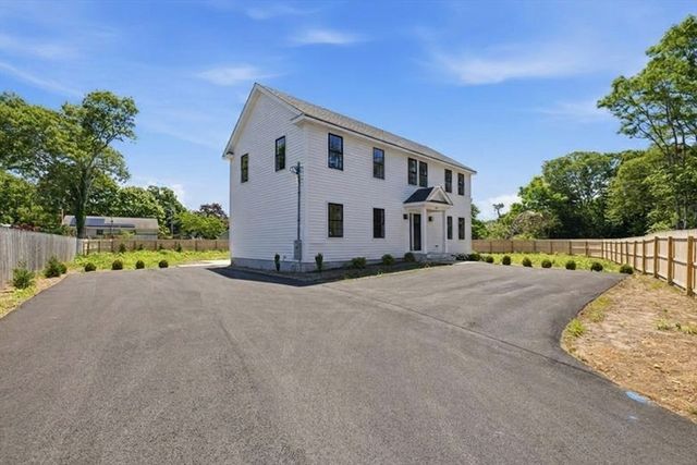 157 Compass Cir, Barnstable, MA 02601