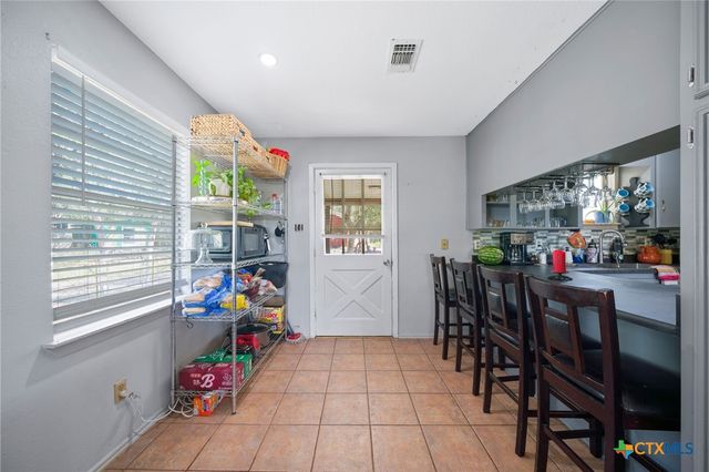 1335 Elm Creek Road, New Braunfels, TX 78132