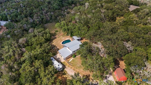 1335 Elm Creek Road, New Braunfels, TX 78132