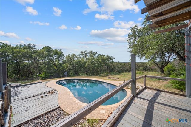 1335 Elm Creek Road, New Braunfels, TX 78132