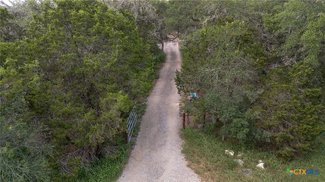 1335 Elm Creek Road, New Braunfels, TX 78132