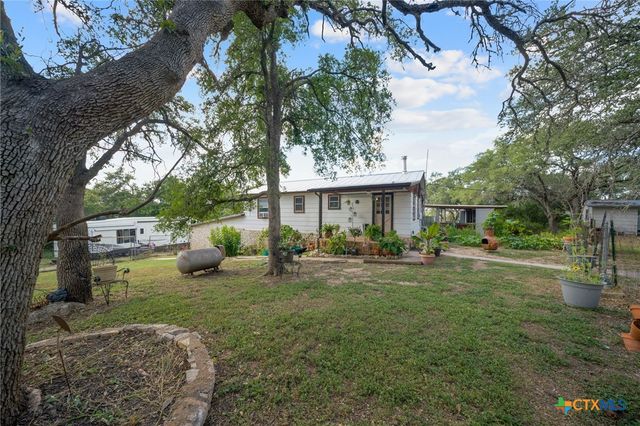 1335 Elm Creek Road, New Braunfels, TX 78132