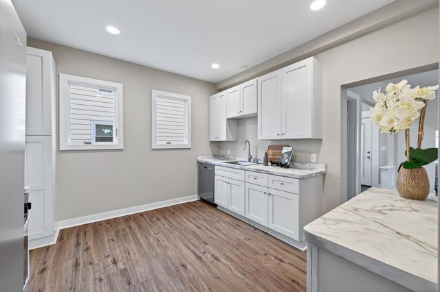 3247 Humboldt Avenue N, Minneapolis, MN 55412