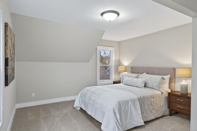 3247 Humboldt Avenue N, Minneapolis, MN 55412