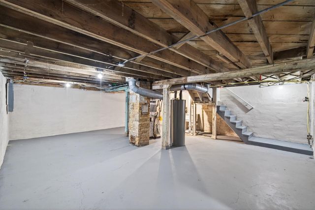 3247 Humboldt Avenue N, Minneapolis, MN 55412