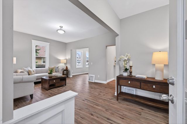 3247 Humboldt Avenue N, Minneapolis, MN 55412