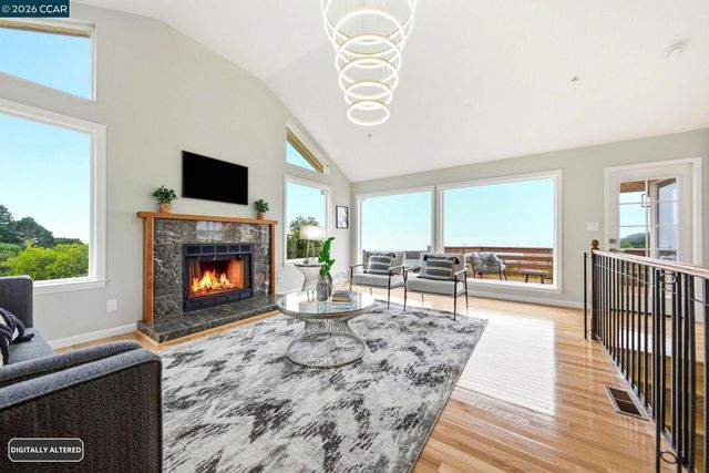 8505 Maiden Ln, El Cerrito, CA 94530